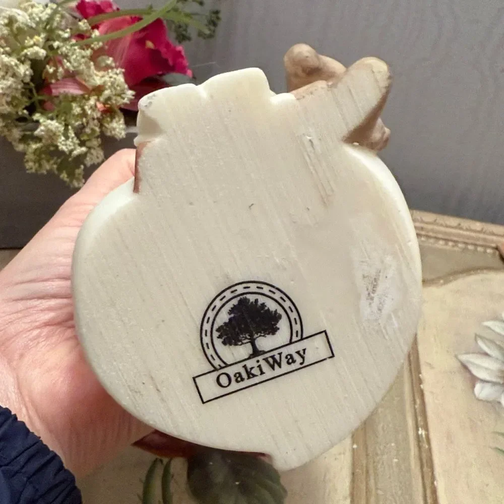 OakiWay Nativity Scene Candle Holder Figurine